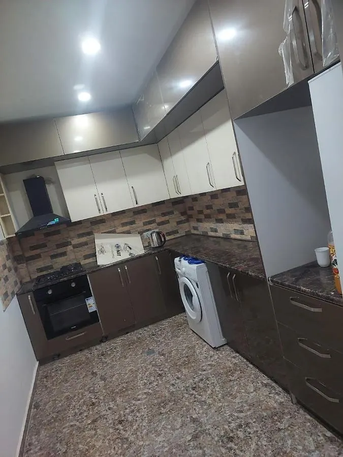 Yosi Villa Τυφλίδα